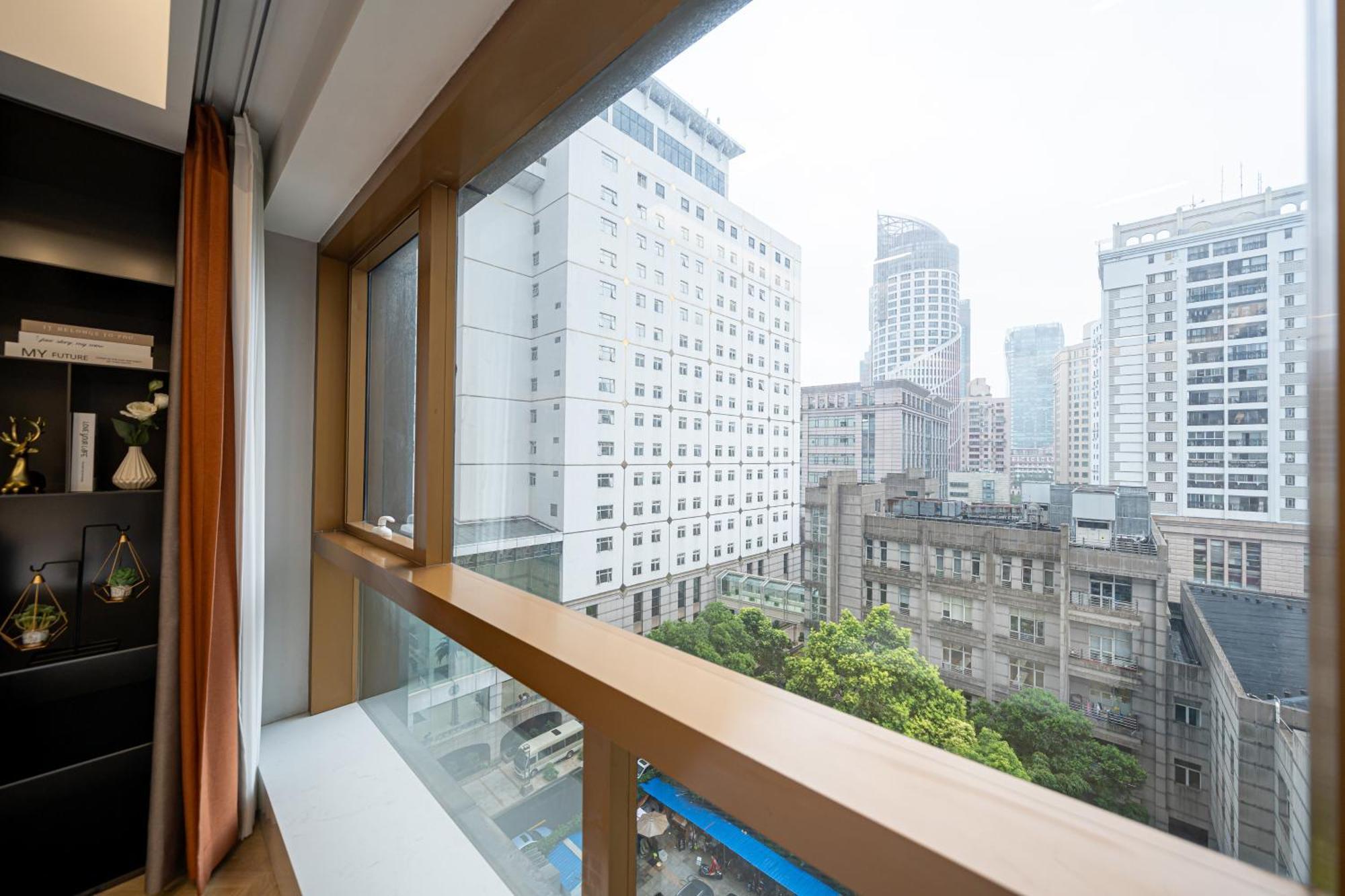 People's Square Aparthotel Shanghai
